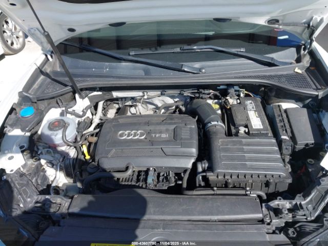 2019 AUDI Q3 WA1EECF34K1085216 Photo 9