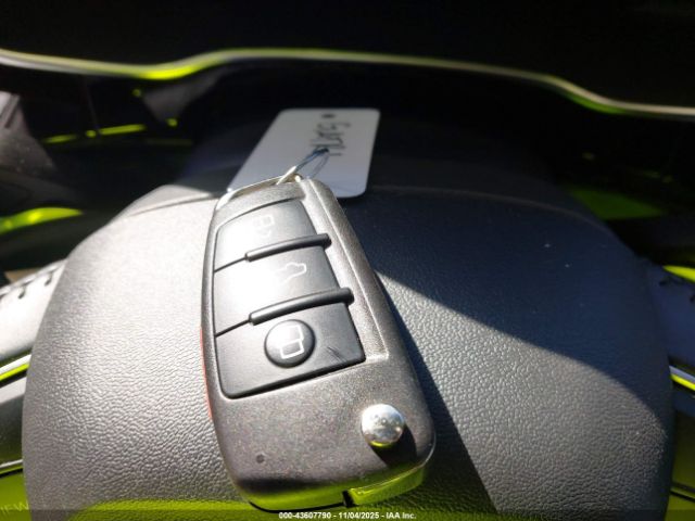 2019 AUDI Q3 WA1EECF34K1085216 Photo 10