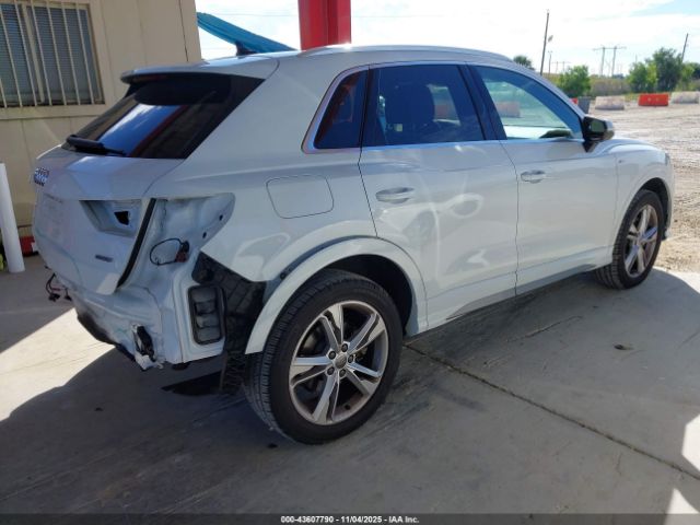 2019 AUDI Q3 WA1EECF34K1085216 Photo 3
