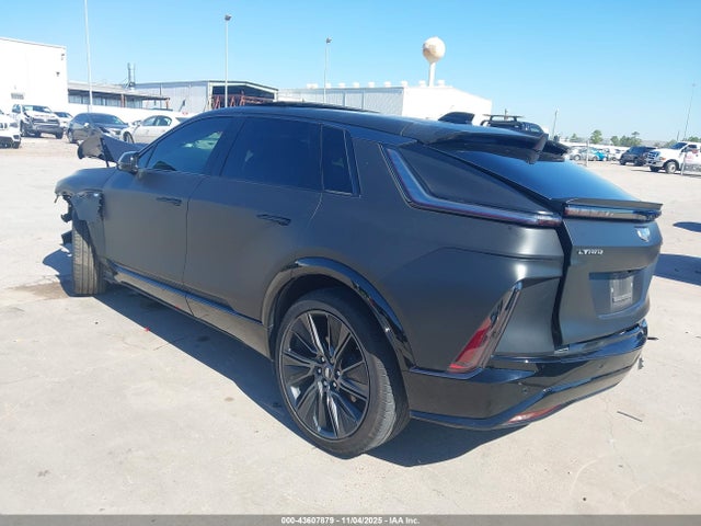 2024 CADILLAC LYRIQ 1GYKPWRK6RZ117404 Photo 2