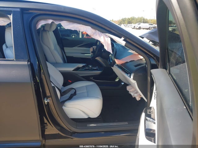2024 CADILLAC LYRIQ 1GYKPWRK6RZ117404 Photo 4