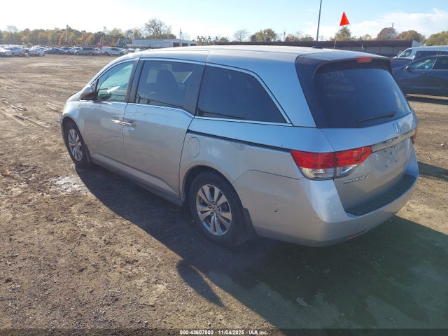 2015 HONDA ODYSSEY 5FNRL5H63FB094874 Photo 2