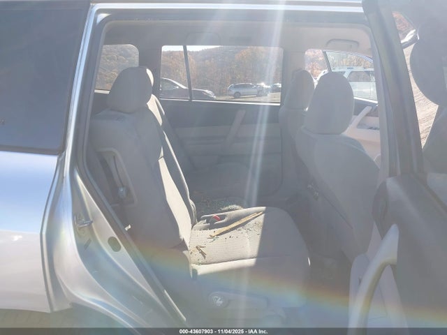 2010 TOYOTA HIGHLANDER 5TDBK3EH5AS024327 Photo 7