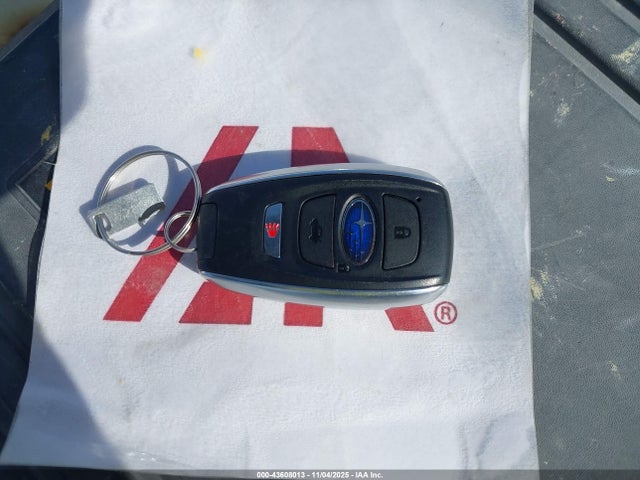 43608013 :رقم المزاد ، 4S4BSENC9J3221434 vin ، 2018 Subaru Outback 3.6r Limited مزاد بيع