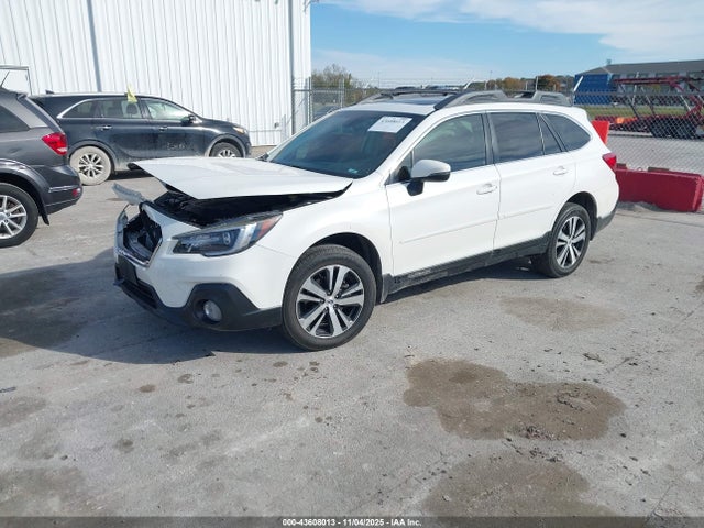 43608013 :رقم المزاد ، 4S4BSENC9J3221434 vin ، 2018 Subaru Outback 3.6r Limited مزاد بيع
