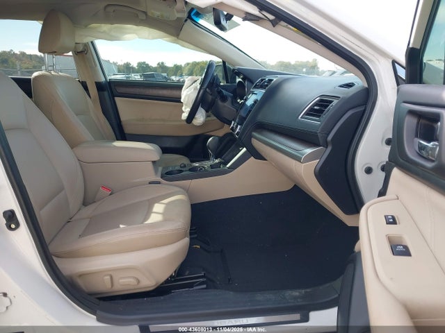 43608013 :رقم المزاد ، 4S4BSENC9J3221434 vin ، 2018 Subaru Outback 3.6r Limited مزاد بيع