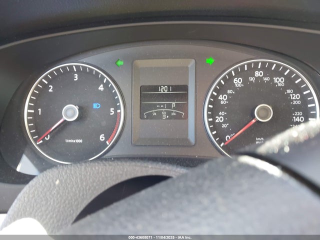 43608071 :رقم المزاد ، 3VWLL7AJ2EM225428 vin ، 2014 Volkswagen Jetta 2.0l Tdi مزاد بيع