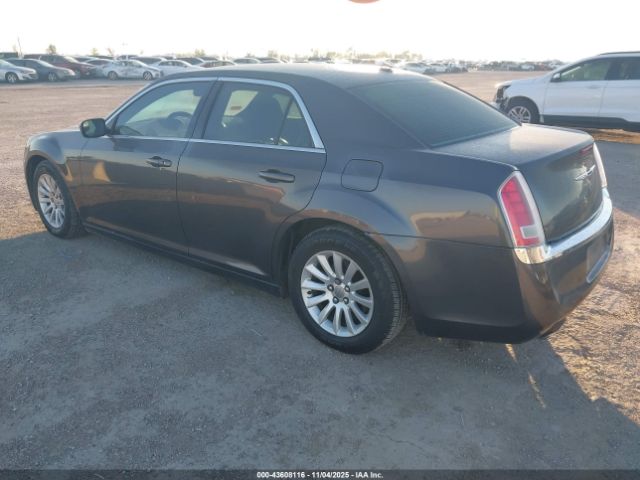 2014 CHRYSLER 300 2C3CCAAG5EH124312 Photo 2