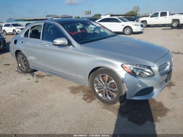 2016 MERCEDES-BENZ C 300 55SWF4KB6GU145794