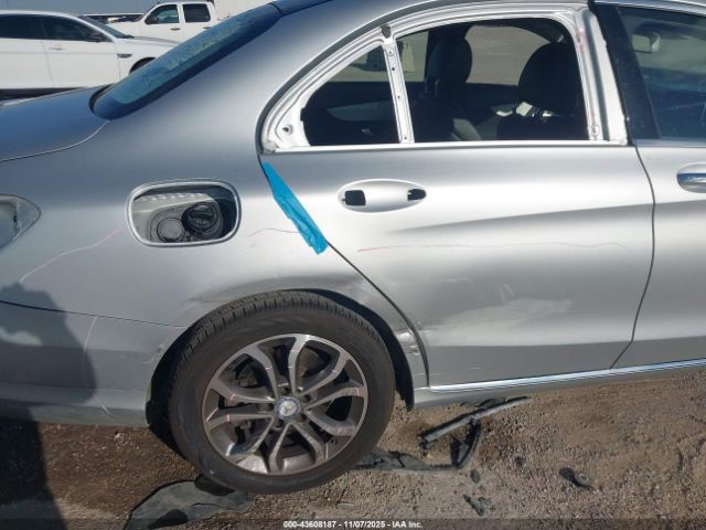 2016 MERCEDES-BENZ C 300 55SWF4KB6GU145794 Photo 5