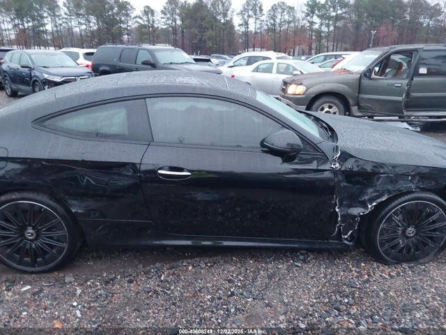 W1KMJ4HB6RF025190 Mercedes-Benz Cle 300 4matic