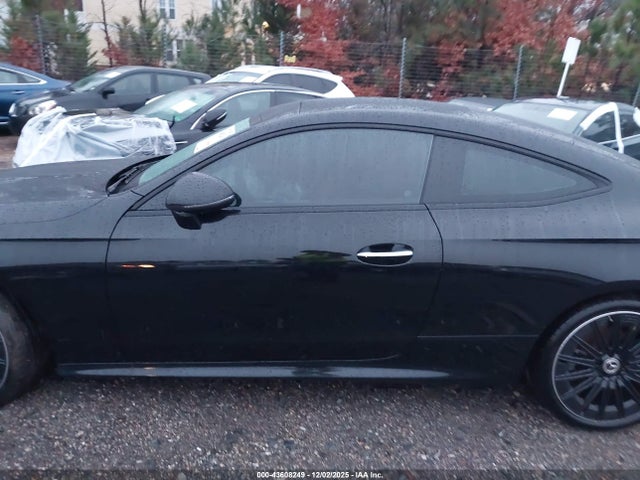 W1KMJ4HB6RF025190 Mercedes-Benz Cle 300 4matic