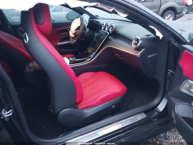 W1KMJ4HB6RF025190 Mercedes-Benz Cle 300 4matic