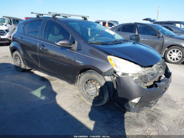2012 TOYOTA PRIUS C JTDKDTB34C1526524