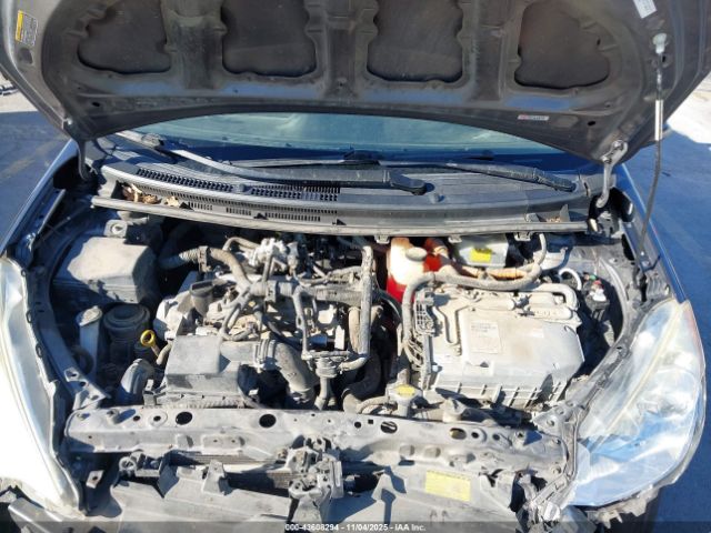 2012 TOYOTA PRIUS C JTDKDTB34C1526524 Photo 9