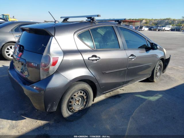 2012 TOYOTA PRIUS C JTDKDTB34C1526524 Photo 3