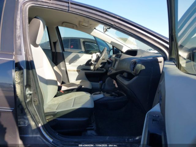 2012 TOYOTA PRIUS C JTDKDTB34C1526524 Photo 4