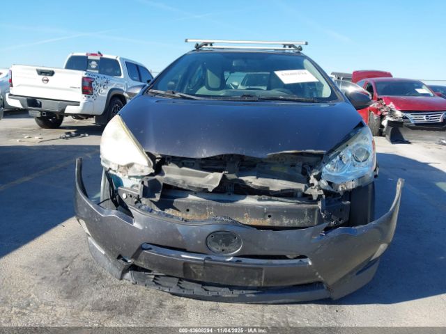 2012 TOYOTA PRIUS C JTDKDTB34C1526524 Photo 5