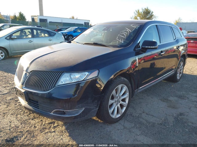 2LMHJ5FK2EBL50175 Lincoln MKT