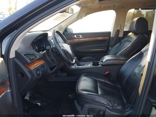 2LMHJ5FK2EBL50175 Lincoln MKT