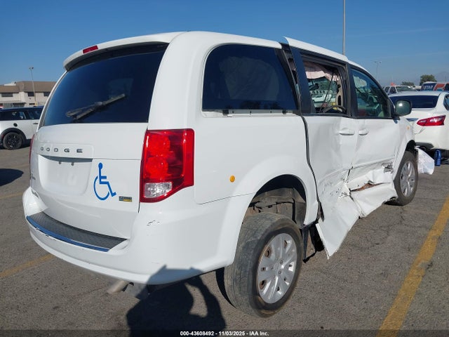 2C7WDGBG7HR738822 Dodge Grand Caravan