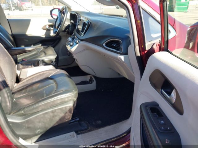 2017 CHRYSLER PACIFICA 2C4RC1BG6HR804576 Photo 4