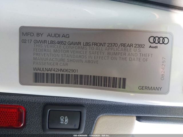 2017 AUDI A4 WAULNAF42HN062901 Photo 8