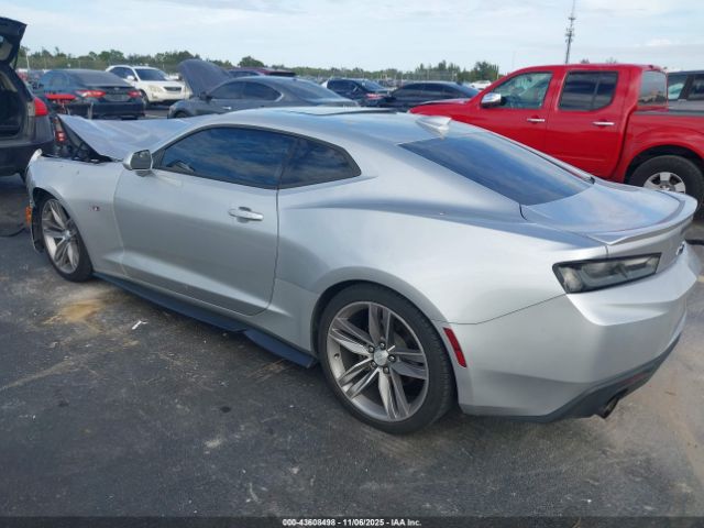 2018 CHEVROLET CAMARO 1G1FB1RS2J0127857 Photo 2