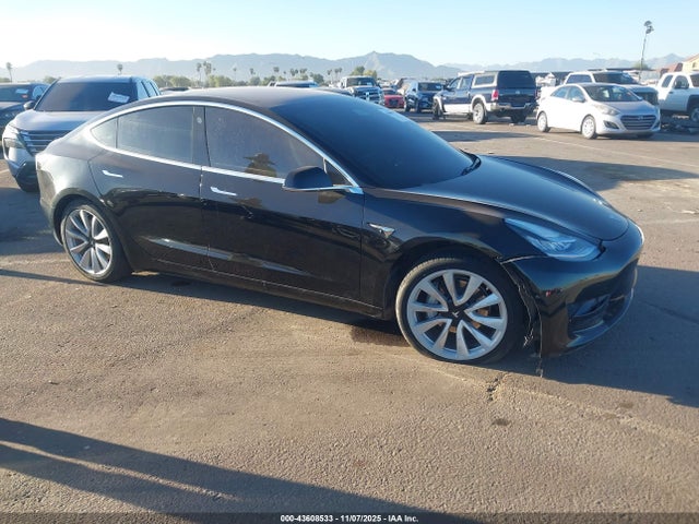 2019 TESLA MODEL 3 5YJ3E1EA5KF345440 Photo 0
