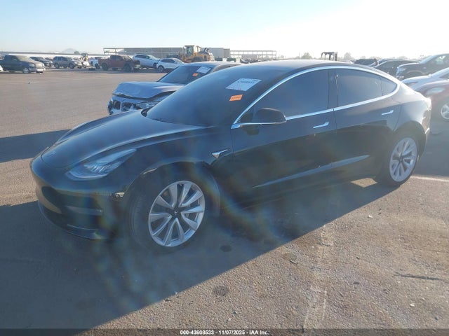 2019 TESLA MODEL 3 5YJ3E1EA5KF345440 Photo 1