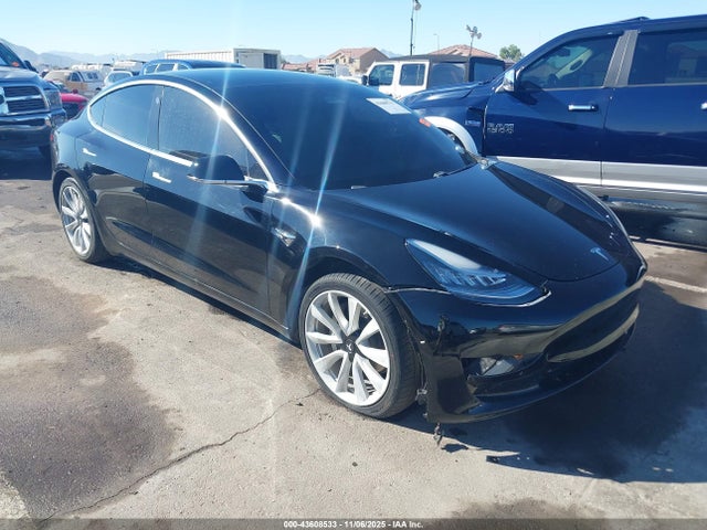 2019 TESLA MODEL 3 5YJ3E1EA5KF345440 Photo 5
