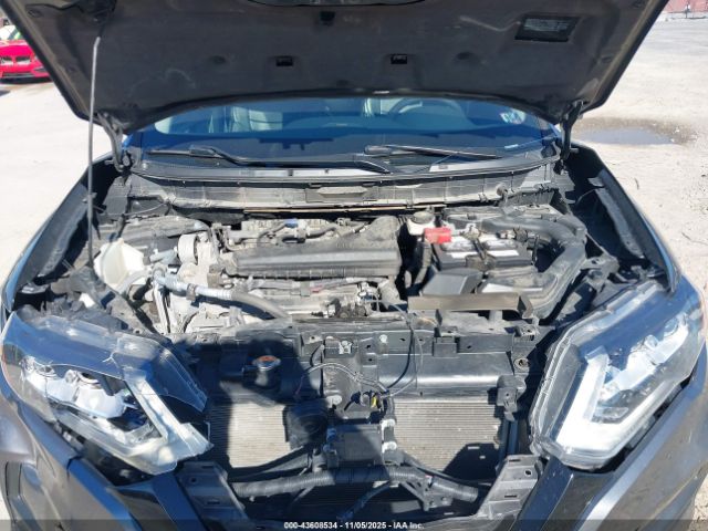 2018 NISSAN ROGUE 5N1AT2MV2JC800632 Photo 9