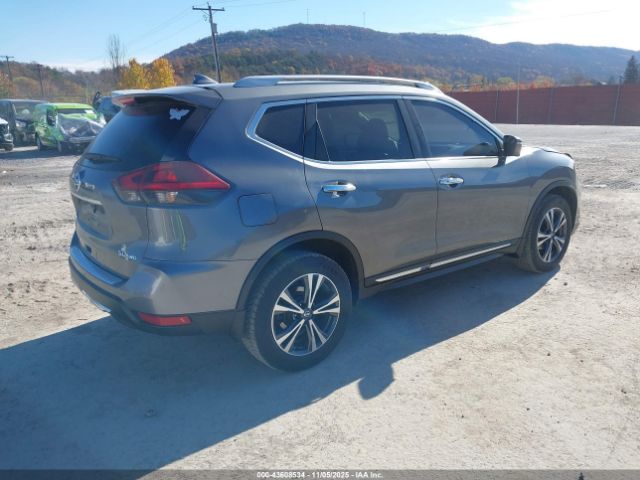 2018 NISSAN ROGUE 5N1AT2MV2JC800632 Photo 3