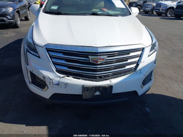 2017 CADILLAC XT5 1GYKNCRS7HZ268089 Photo 5