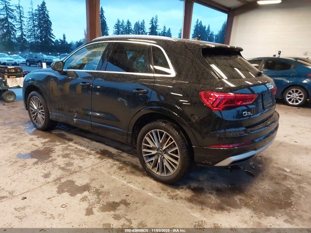 2022 AUDI Q3 WA1AUCF32N1052737 Photo 2