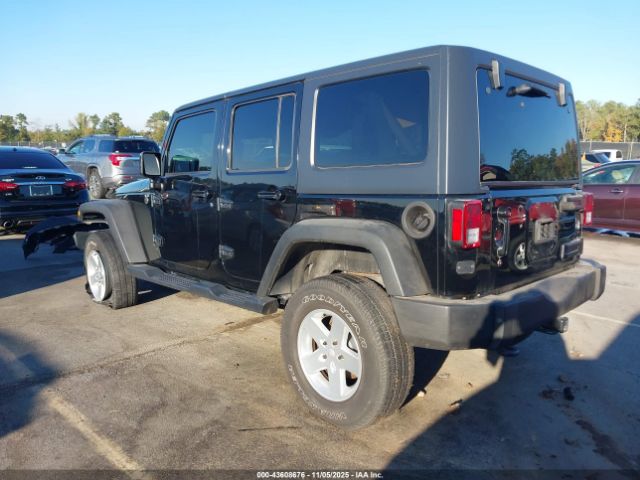 2015 JEEP WRANGLER UNLIMITED 1C4HJWDGXFL722285 Photo 2