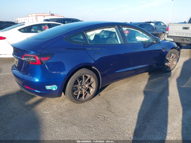 2023 TESLA MODEL 3 5YJ3E1EA9PF653461 Photo 3