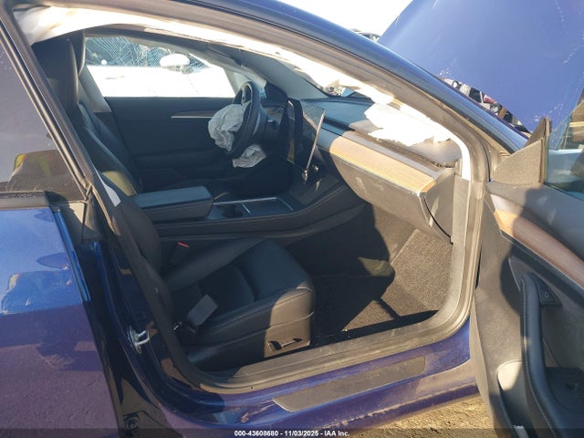 2023 TESLA MODEL 3 5YJ3E1EA9PF653461 Photo 4