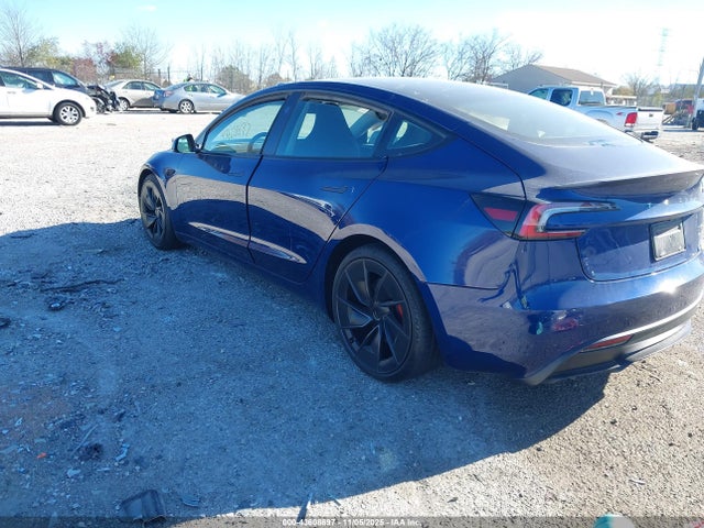 2024 TESLA MODEL 3 5YJ3E1ETXRF795032 Photo 2