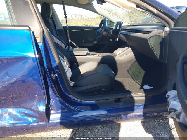 2024 TESLA MODEL 3 5YJ3E1ETXRF795032 Photo 4