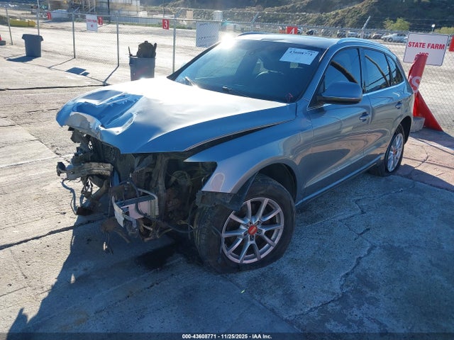 2011 AUDI Q5 WA1LFAFP3BA101062 Photo 1