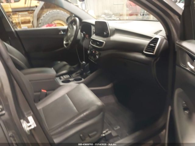 2020 HYUNDAI TUCSON KM8J3CAL2LU272631 Photo 4
