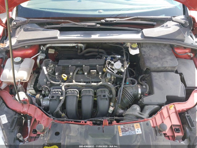 1FADP3F26JL278656 Ford FOCUS SE