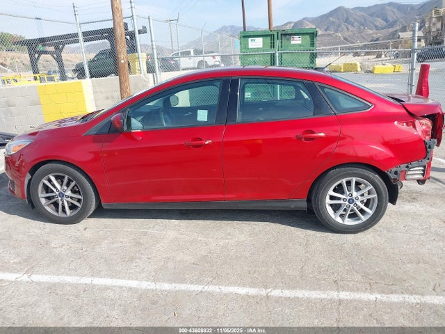 1FADP3F26JL278656 Ford FOCUS SE