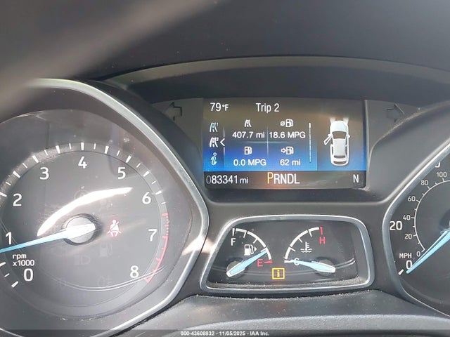 1FADP3F26JL278656 Ford FOCUS SE