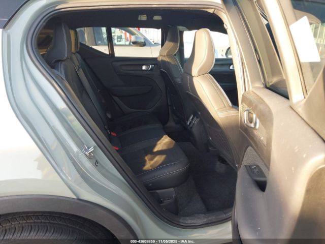 2023 VOLVO XC40 RECHARGE PURE ELECTRIC YV4ED3UL9P2108340 Photo 7