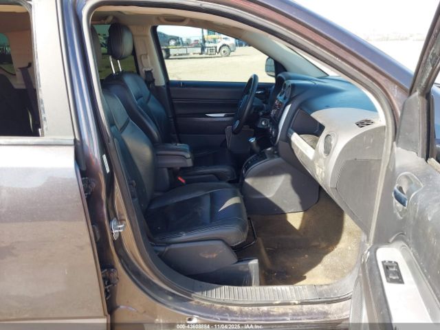 2017 JEEP COMPASS 1C4NJCEB3HD156066 Photo 4