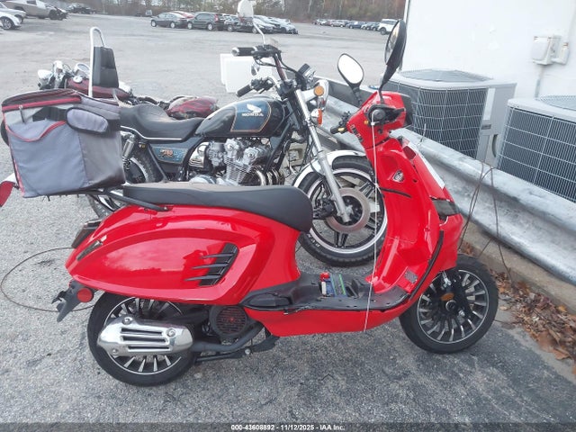 HZ2TBCNM3R1000071 Scooter 150cc