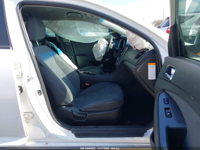 KIA Optima Hybrid Lx 2014 KNAGM4AD8E5065875 Image 5