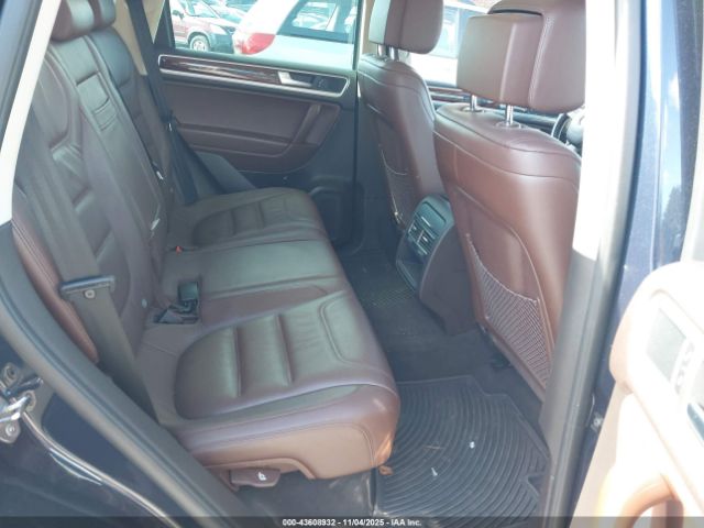 2014 VOLKSWAGEN TOUAREG WVGEP9BP2ED014591 Photo 7